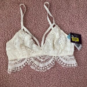BRALETTE SAKI NWT